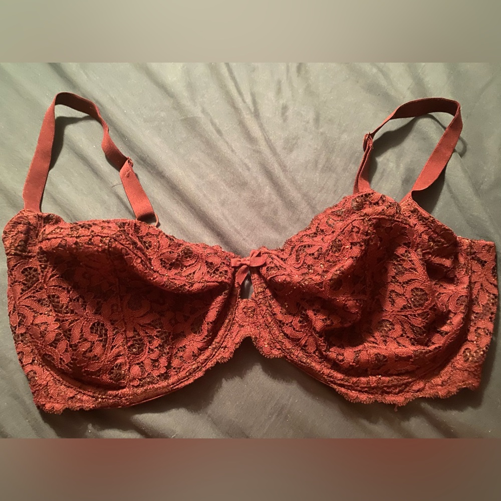 COPY - Lace Victorias Secret 38DDD Bra